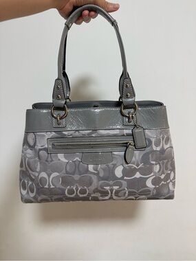 Coach Hampton Grey Signature Jacquard Shoulder Tote